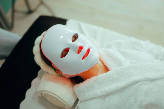 Lumaire LED Face & Neck Mask — 7-Color Light Therapy